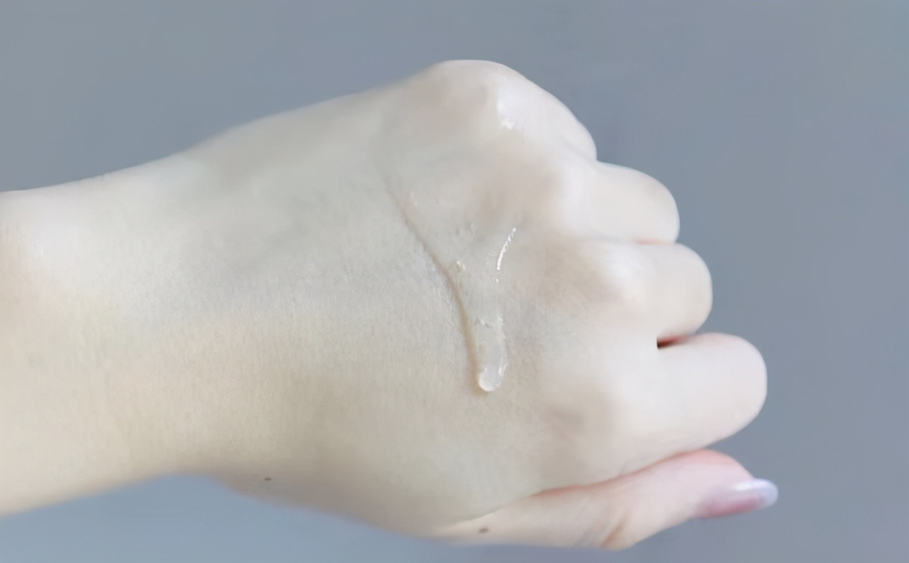 5款滋润又清爽的护发精油，味道不输香水，第二天还有香味