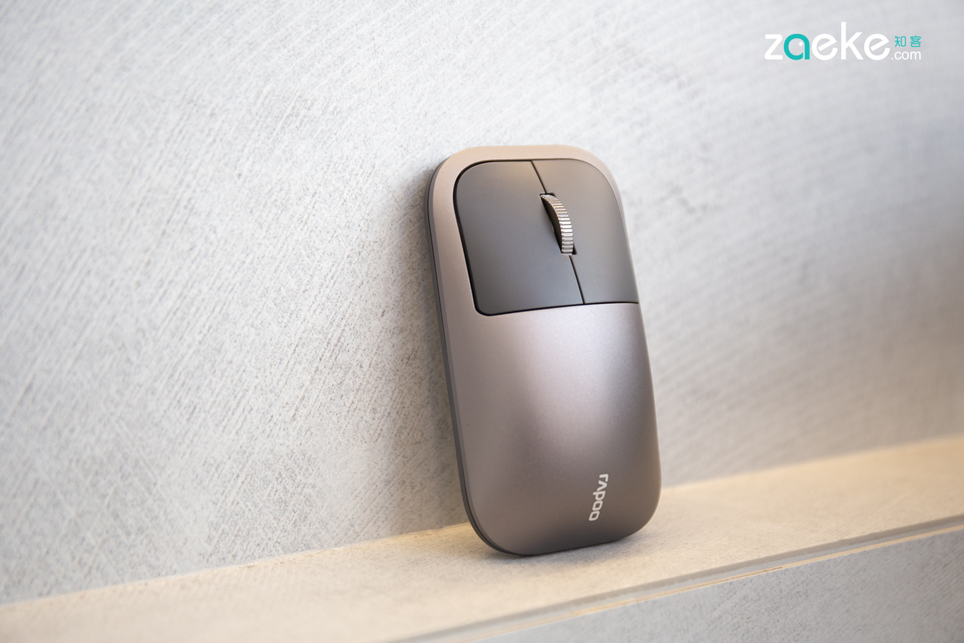 雷柏 M700 无线鼠标：是稳重的商务派，也是性价比之选