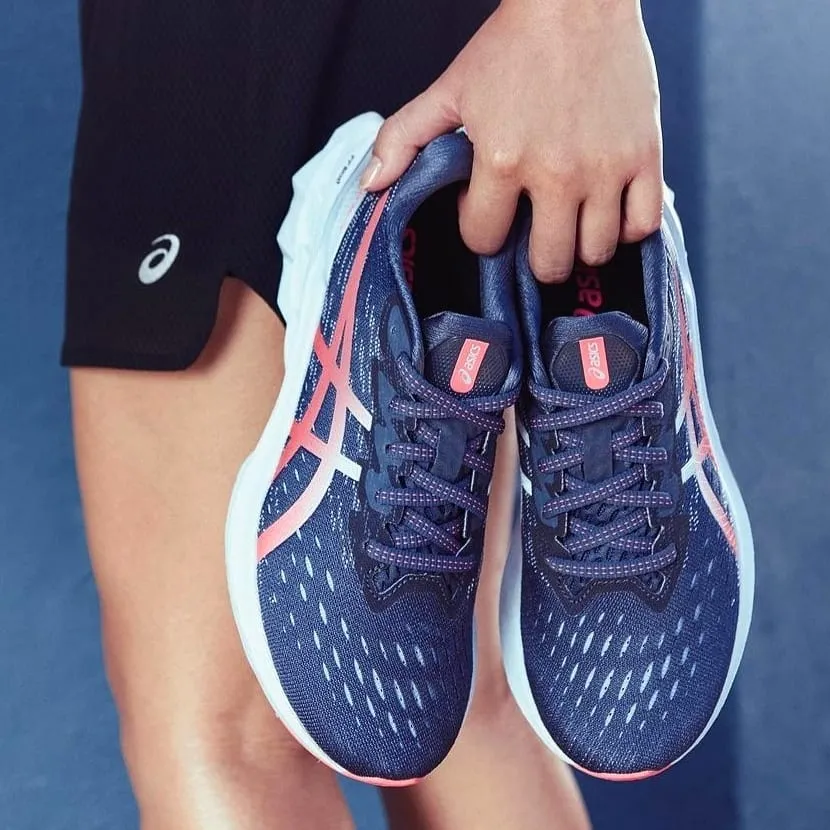 行走的中流砥柱！一篇教你ASICS跑鞋怎么选