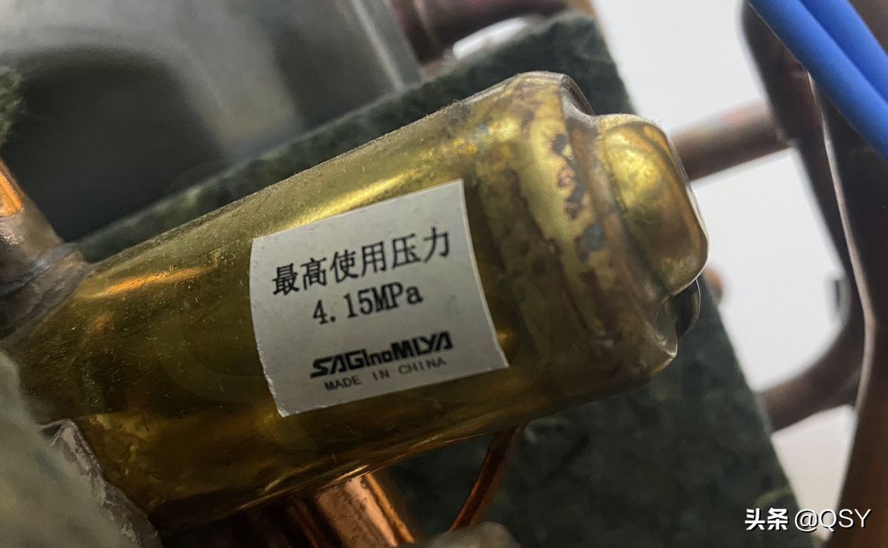 拆三菱电机空调ZHJ 或许是制热最强的1.5匹 实测68度高温风