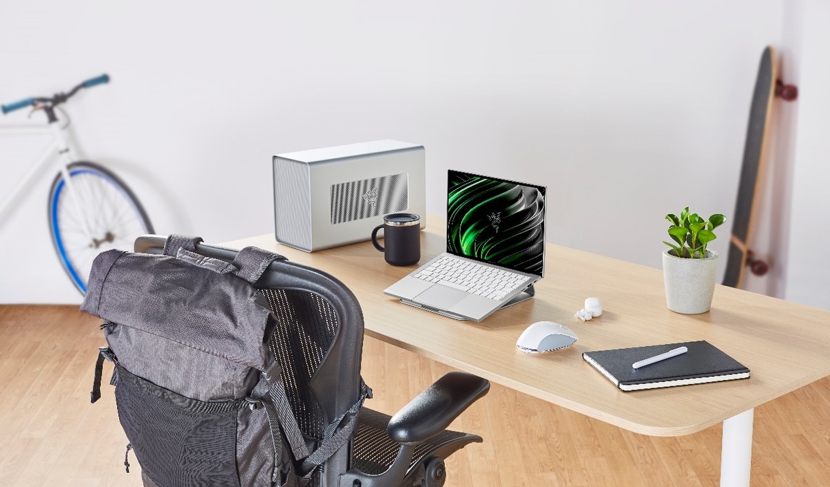 Razer Book 深度测评 真实体验后才知道有多好