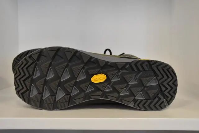 Merrell迈乐的登山鞋怎么样？第一次穿出去测评会有什么惊喜？