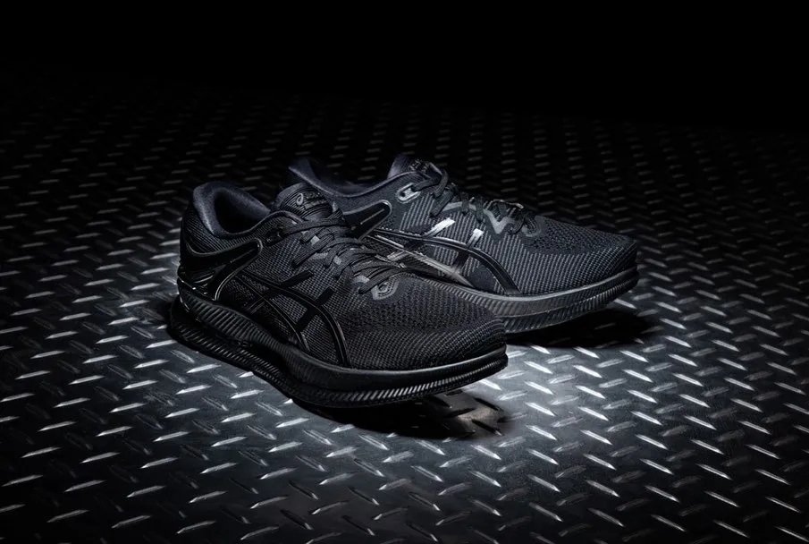 行走的中流砥柱！一篇教你ASICS跑鞋怎么选
