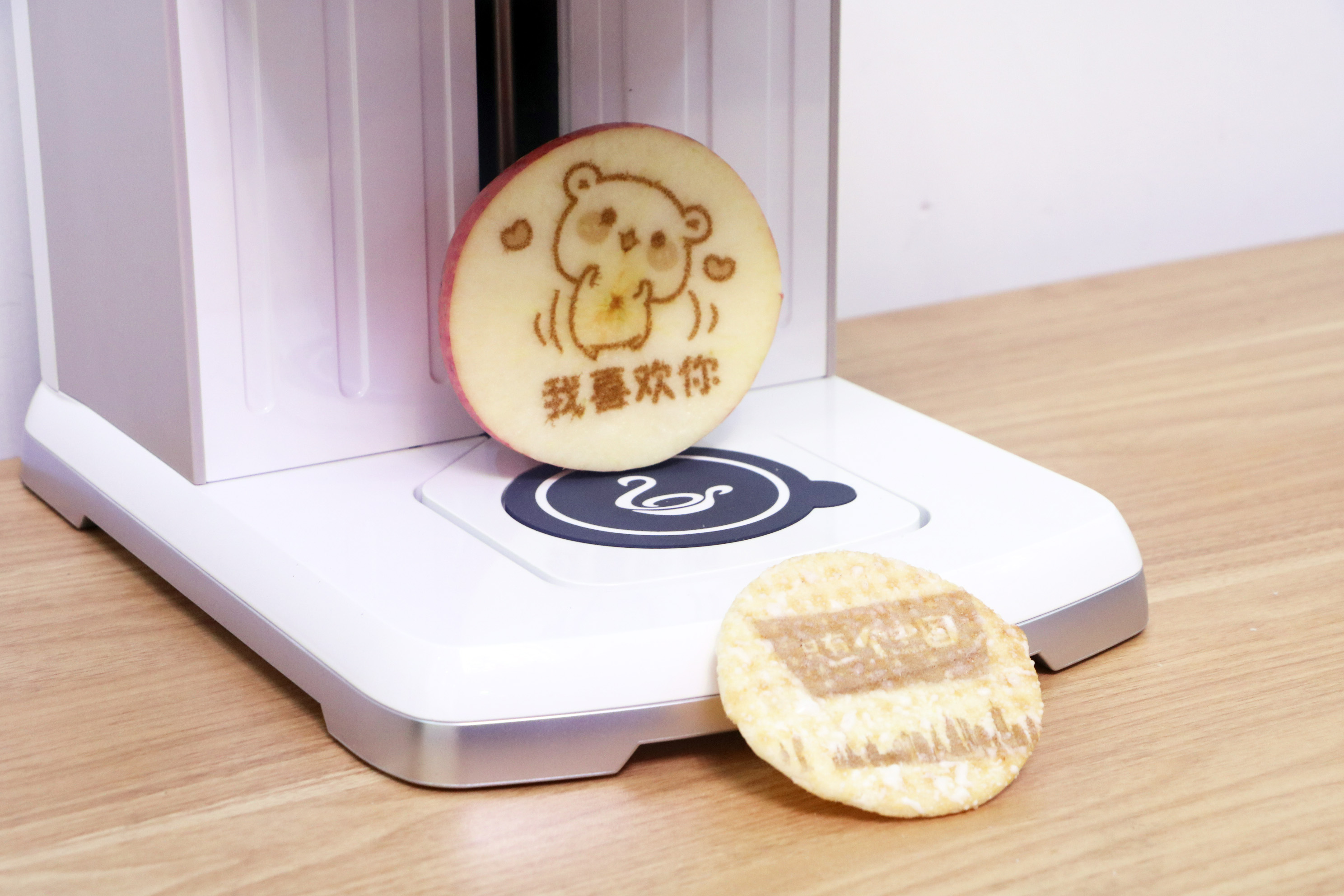 将爱印在美食上，映美拉花打印机让你大胆说出爱，传递真情与感动