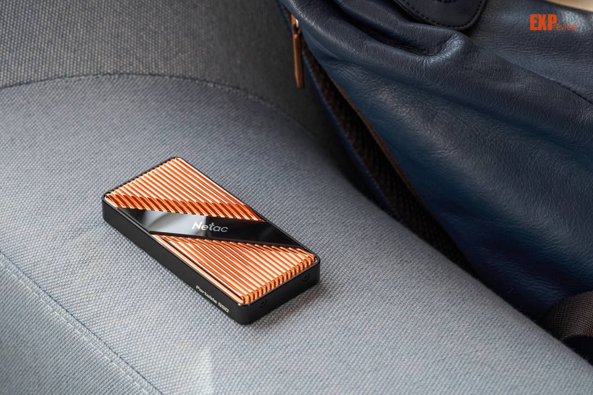 朗科ZT5 1TB移动固态硬盘评测：将内置高端SSD的性能体验随身携带