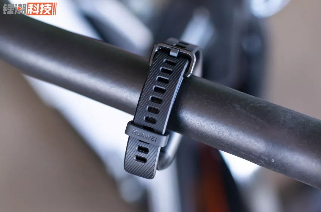 一个手环，完成你所有需求！华为手环 4 Pro 详细评测