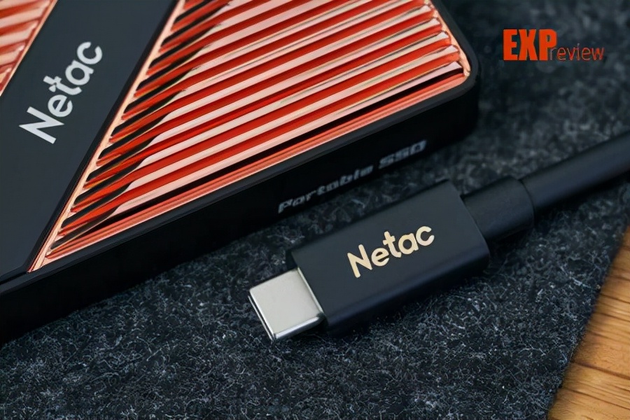 朗科ZT5 1TB移动固态硬盘评测：将内置高端SSD的性能体验随身携带