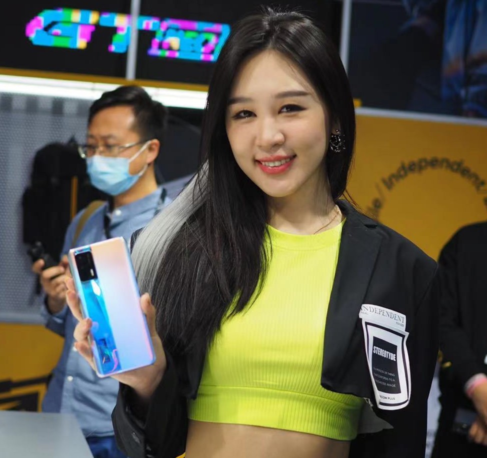 4款1500元档手机，均是物超所值，售价更加良心