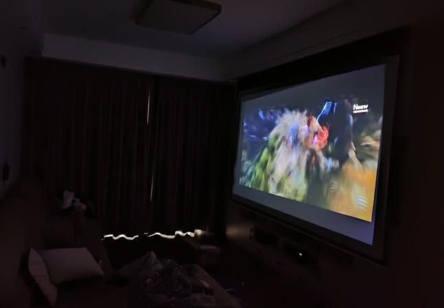 投影用激光光源也挺好，两款爱普生激光投影机降价，最低4199元