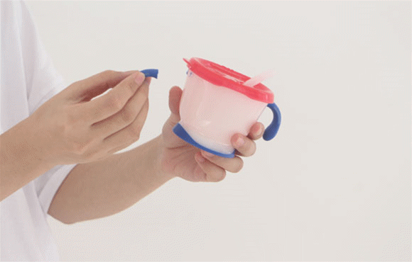 5款人气学饮杯横评 教宝宝喝水先看这个