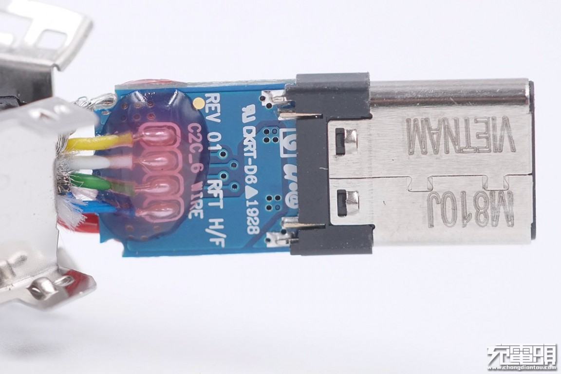 拆解报告：SAMSUNG三星45W充电器原装CC线缆