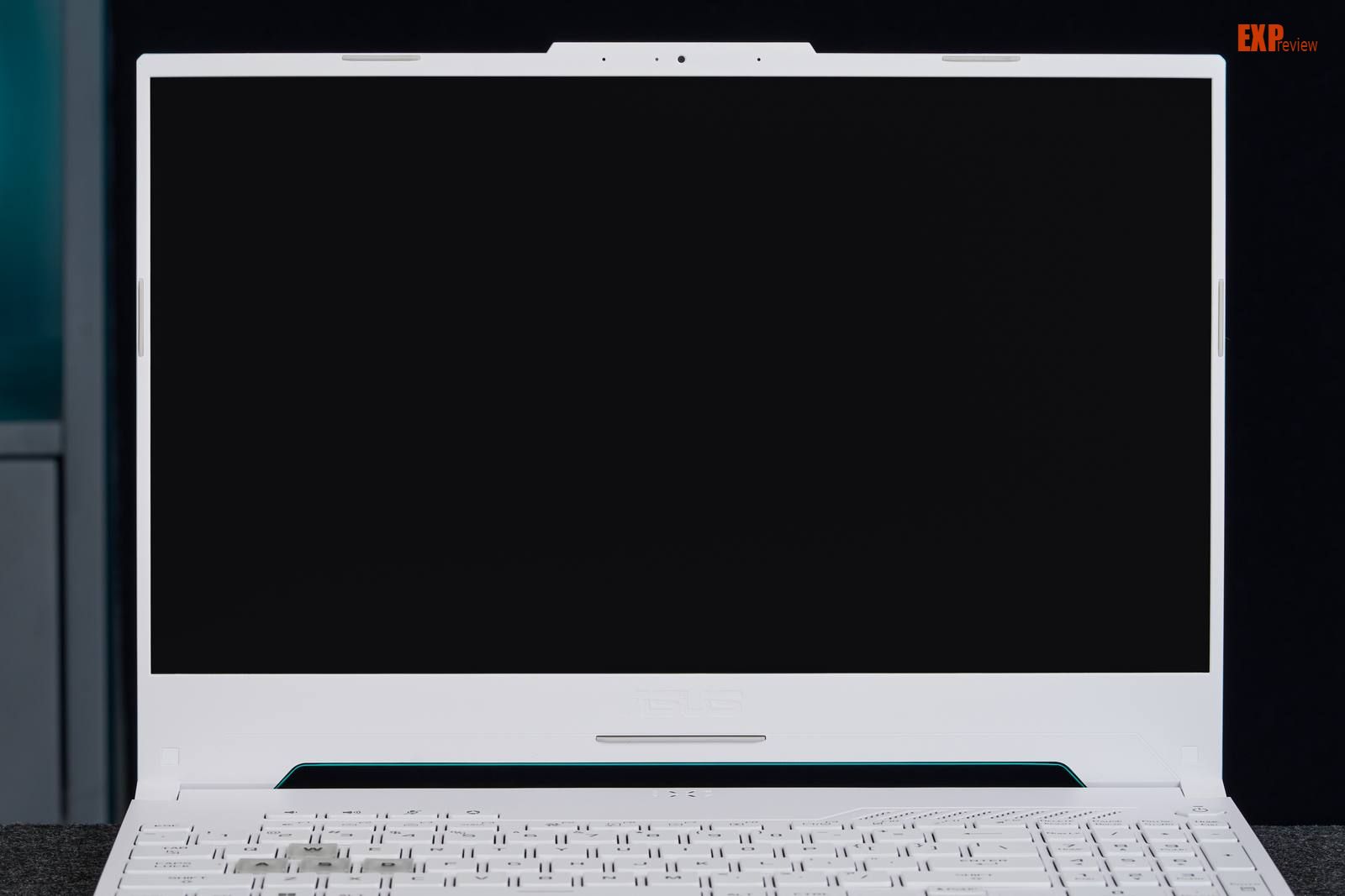 华硕天选3游戏本评测：好看又能打，面面俱到的真香游戏本