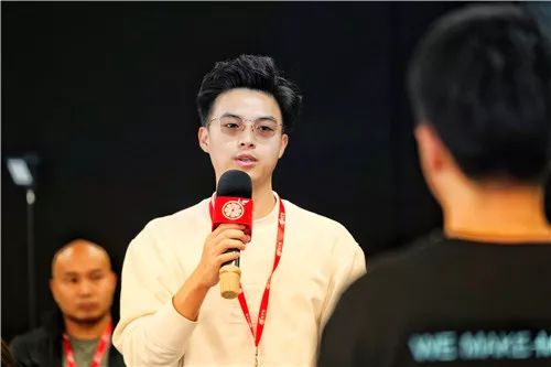 做抖音2年才涨1000个粉？那些2个月做爆抖音号的人是这样做的